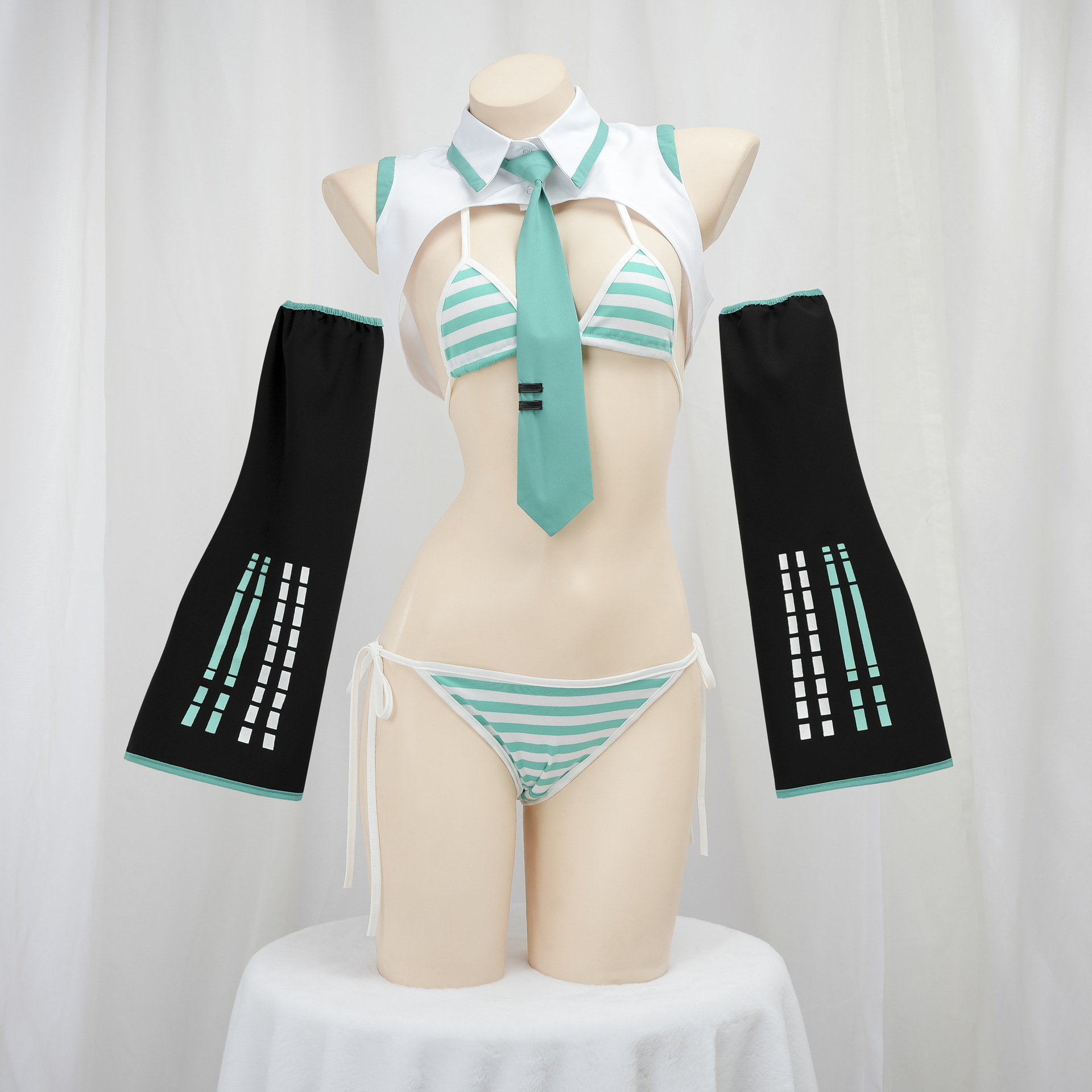 Anime Game Women Sexy Cosplay  - Swimwear 评论和价格